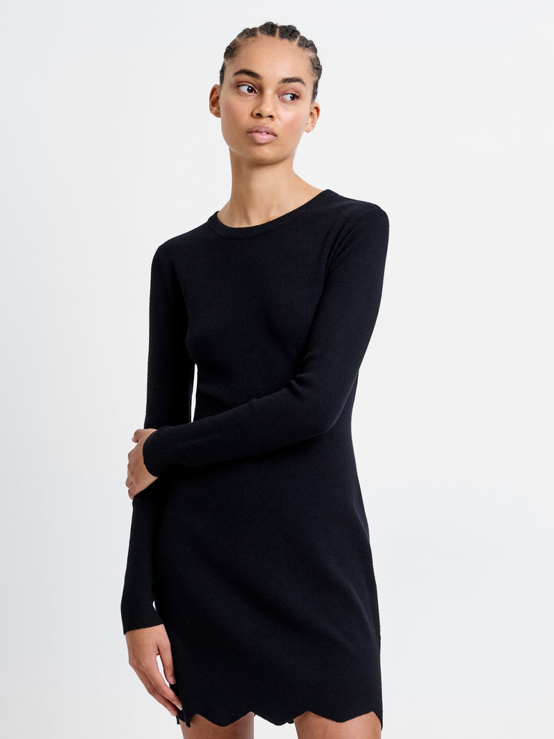 Cosy Knit Scallop Hem Long Sleeve Dress