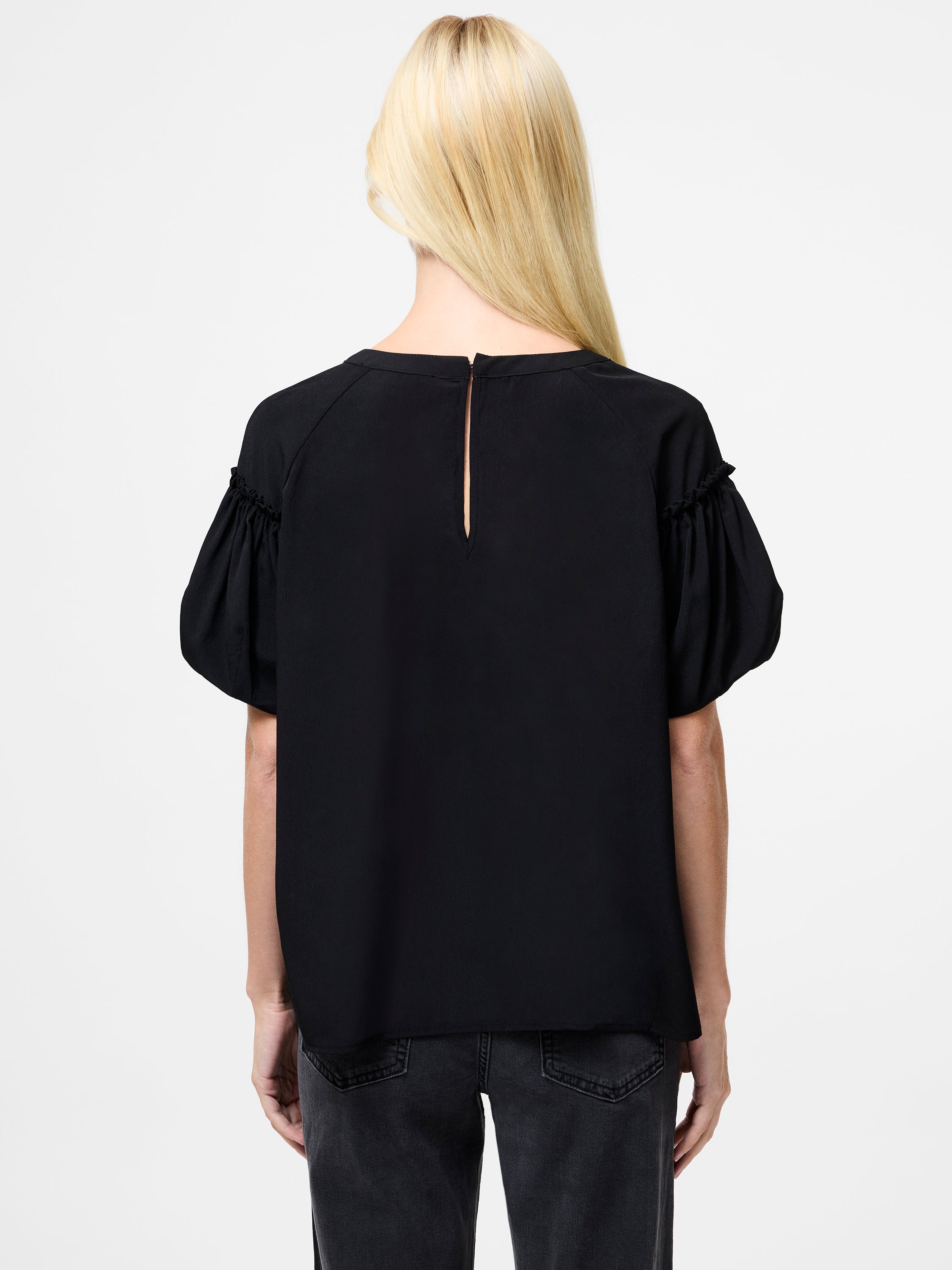 Crepe Light Puff Sleeve Top