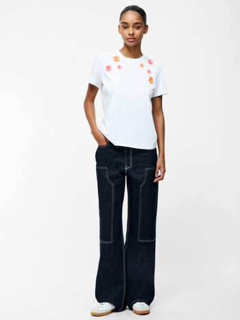 3D Floral Motif Short Sleeve T-Shirt